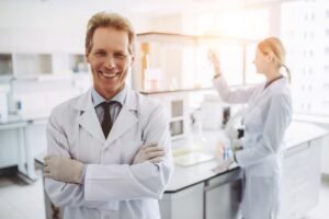 دراسة التجميل عن بعد