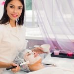 كيف أصبح اخصائية بشرة