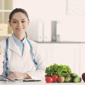 دبلومة التغذية العلاجية للصيادلة وفوائدها لعام 2026