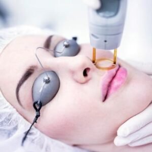 أكاديمية EIF تطرح دورة جديدة من دبلومة التجميل والليزر